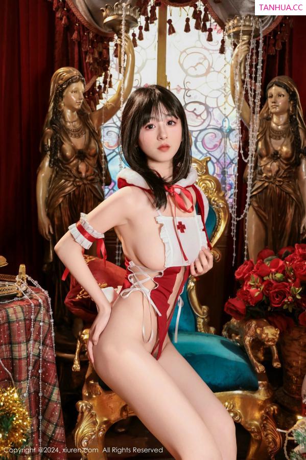   [XiuRen]高清写真图 2024.12.23 No.9642 奶芙乔乔 美腿丝袜第15张图片
